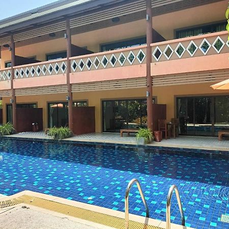 Baan Suan Villas Resort Ban Suan  エクステリア 写真
